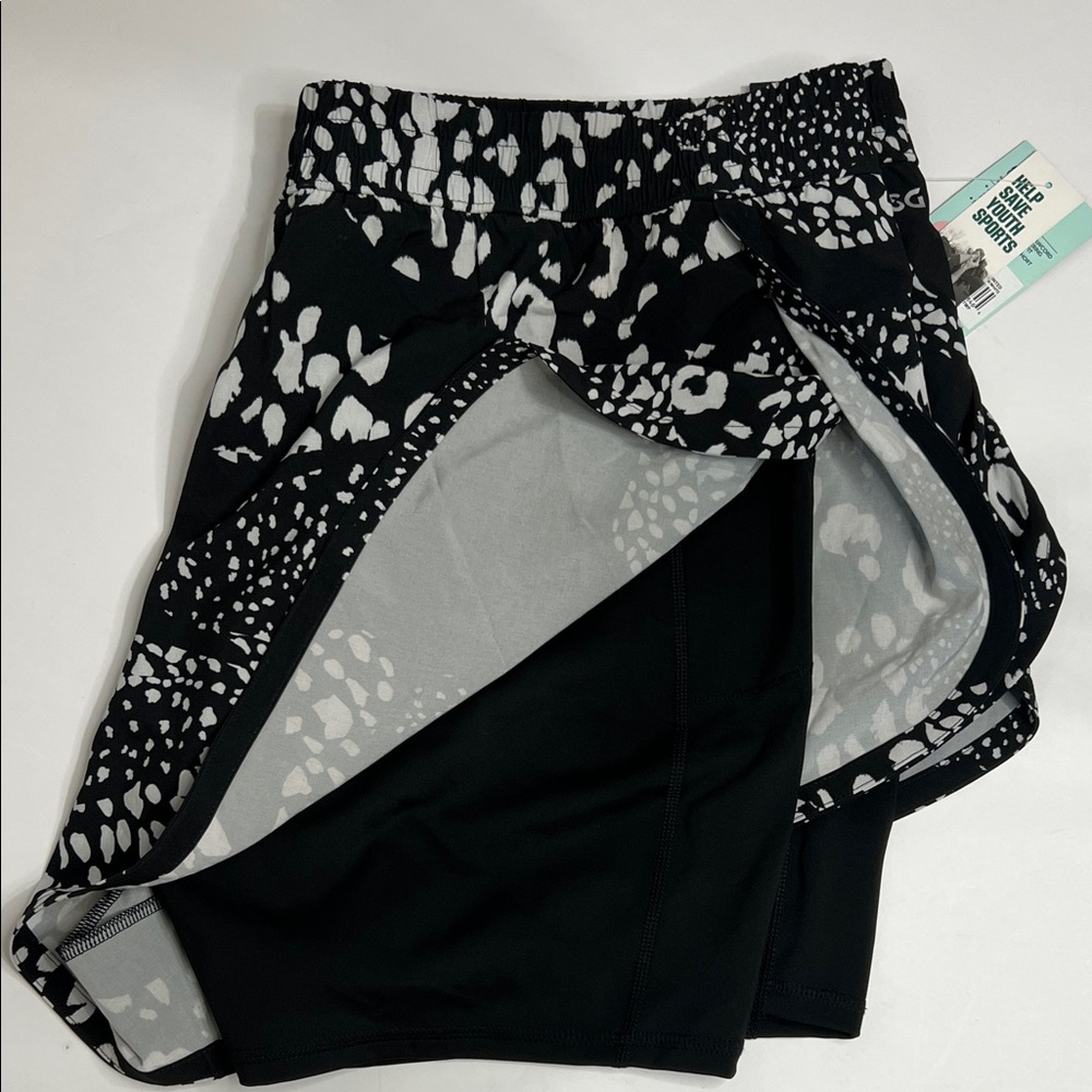 NWT DSG 2X Women’s Monochrome Athletic Shorts - Picture 6 of 8